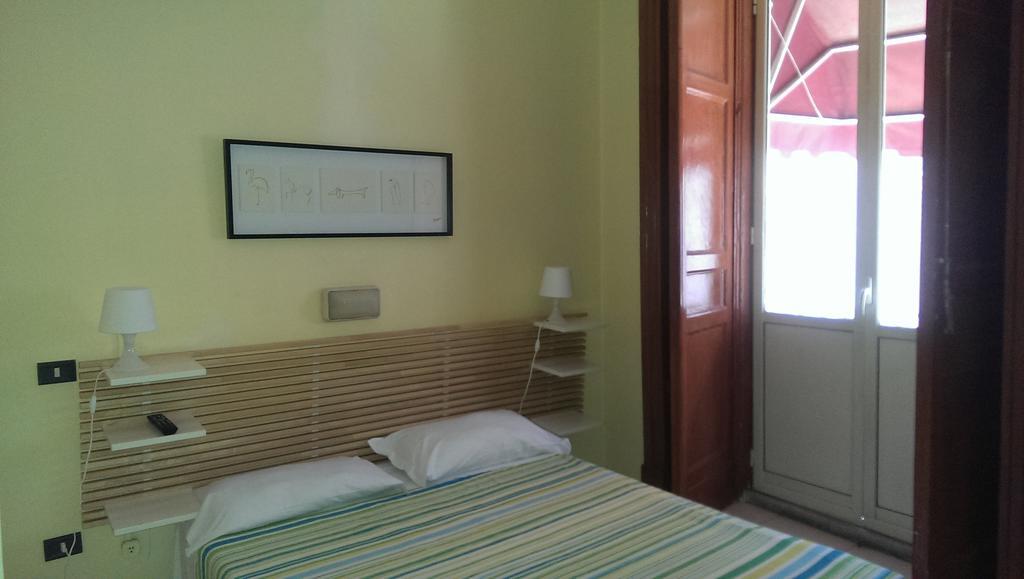 Hotel Bellini Катания Номер фото